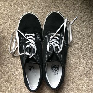 Vans classic black lace up sneakers size 8